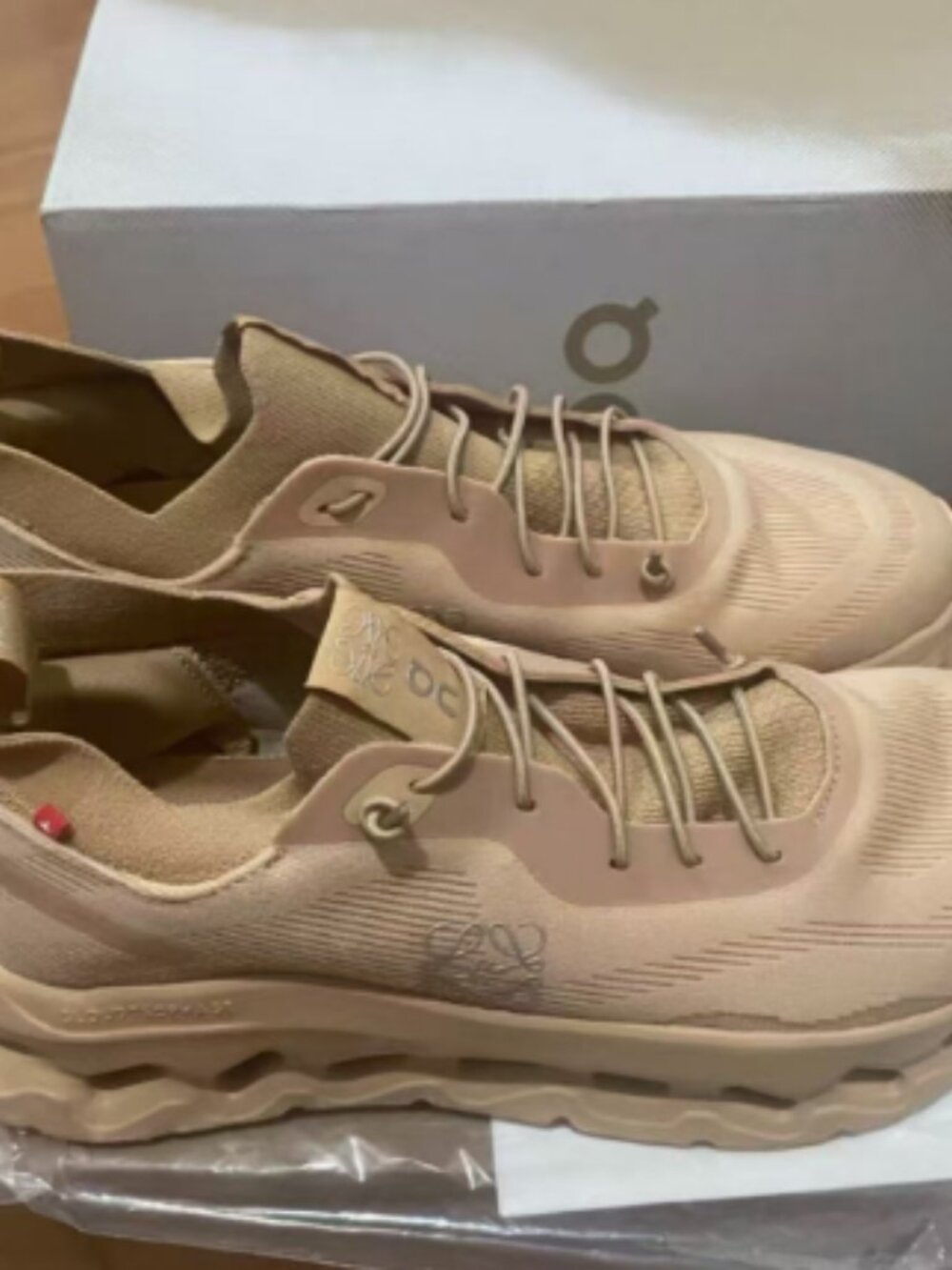 Loewe x On Cloudtilt Beige Mesh Sneakers - Picture 4 of 6